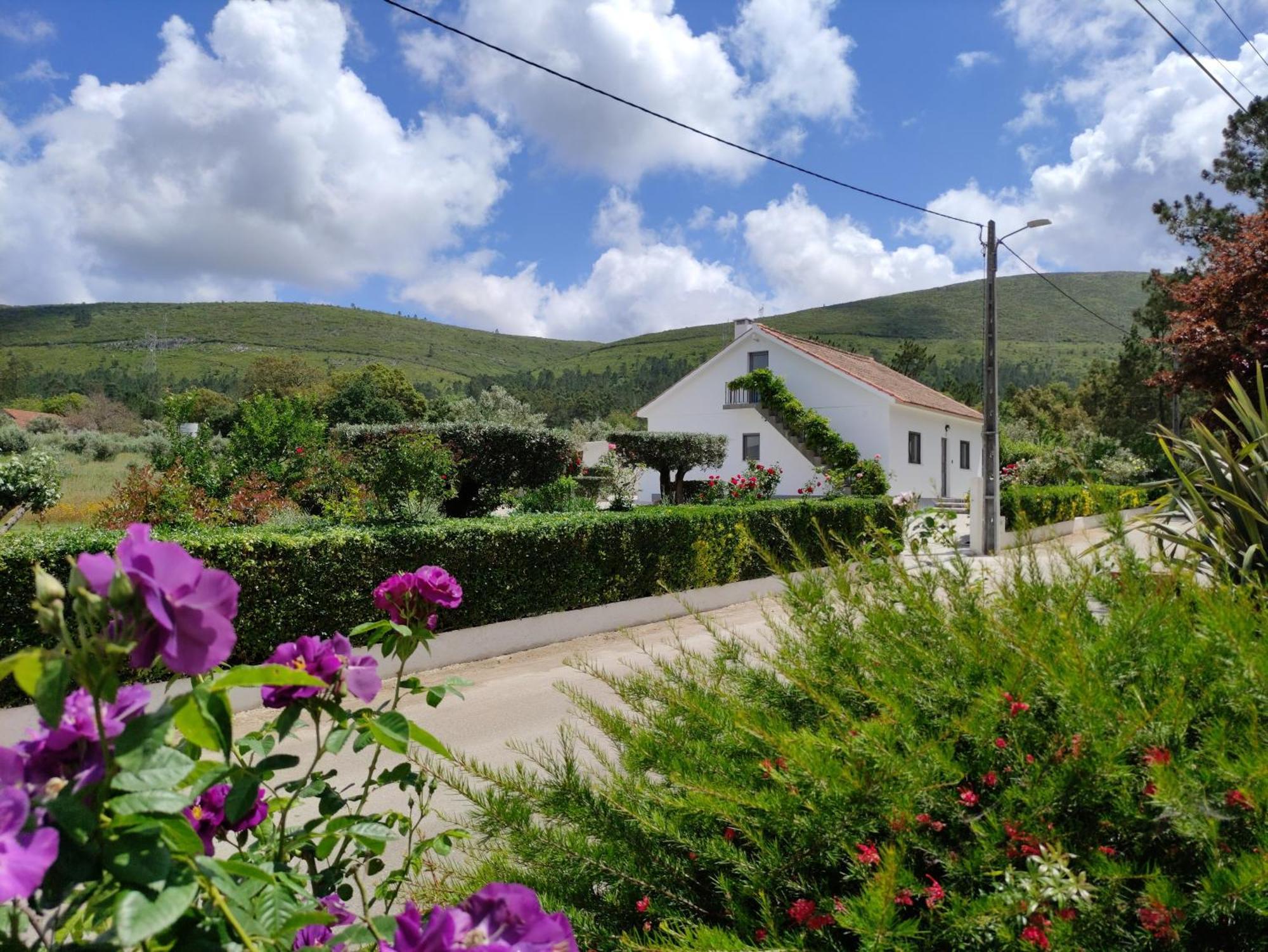 Casa Dos Vales 11 * Porto de Mos (Leiria)